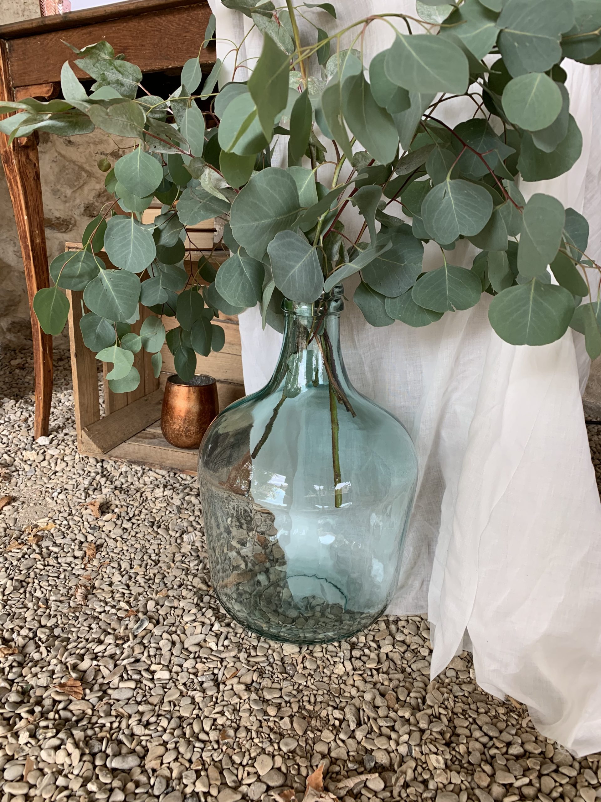 Dame Jeanne transparente